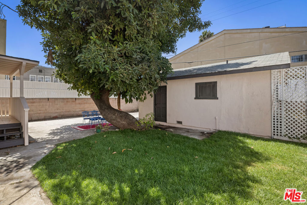 main property photo 41