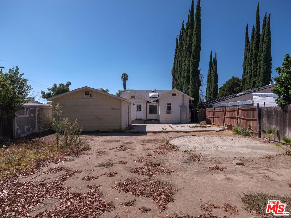 main property photo 32