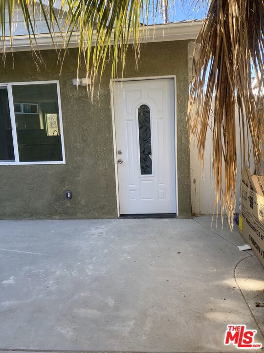 main property photo 12
