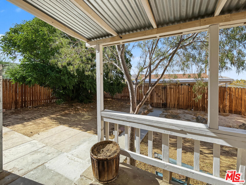 main property photo 17
