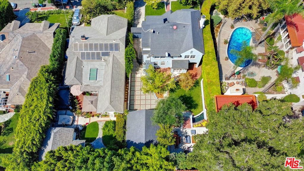 main property photo 54