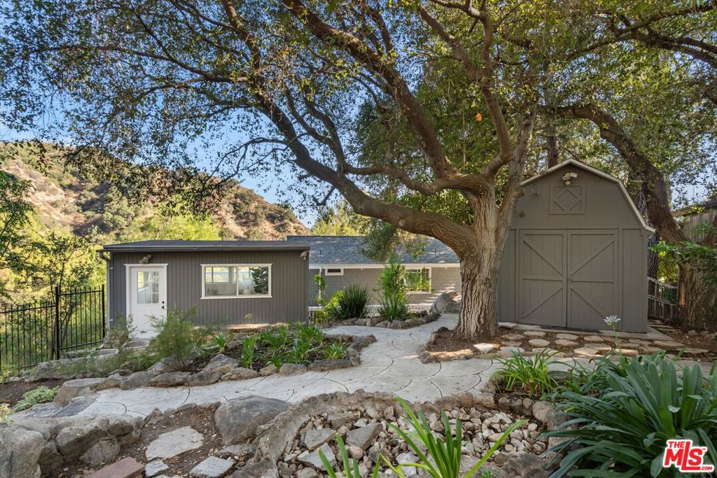 main property photo 59