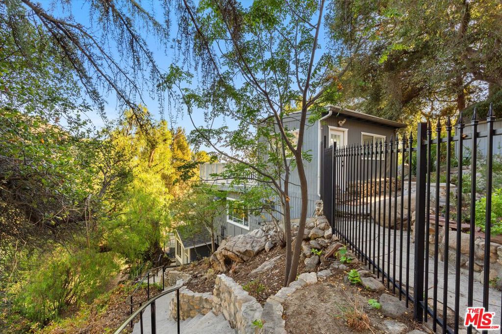 main property photo 61