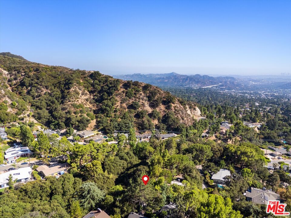 main property photo 70