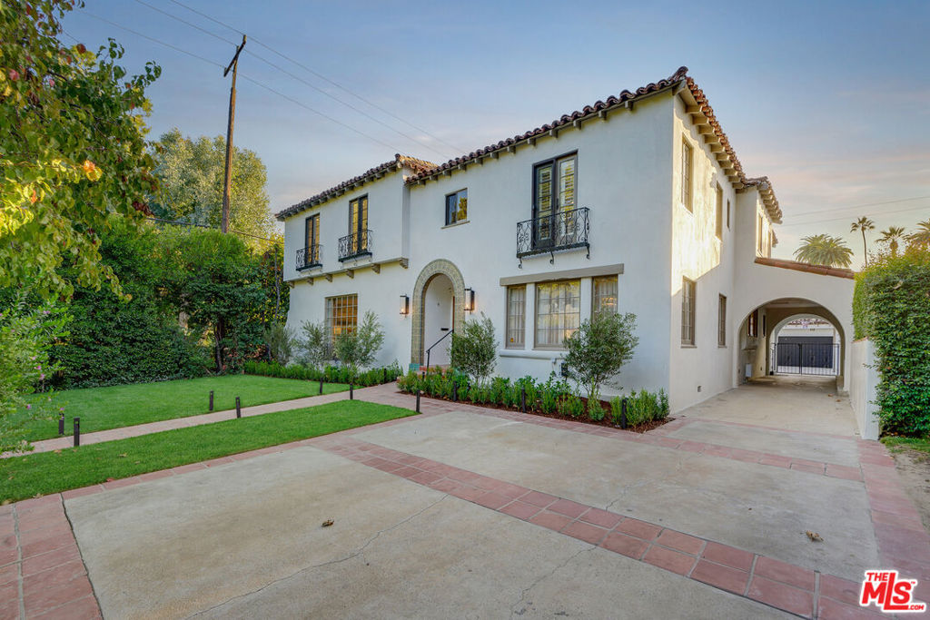main property photo 48