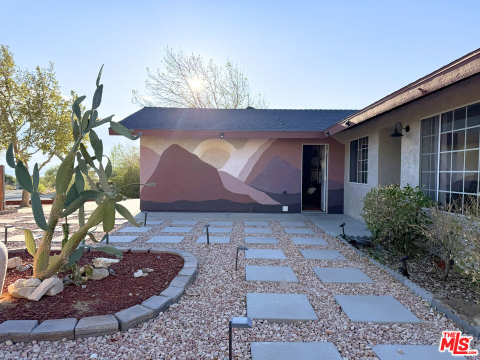 main property photo 22