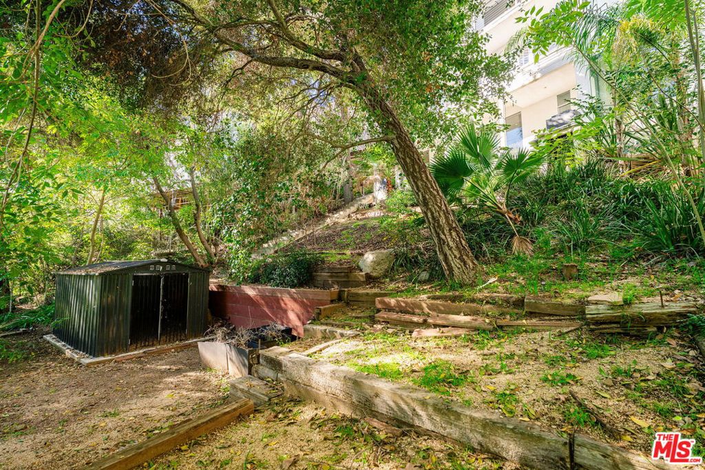 main property photo 48