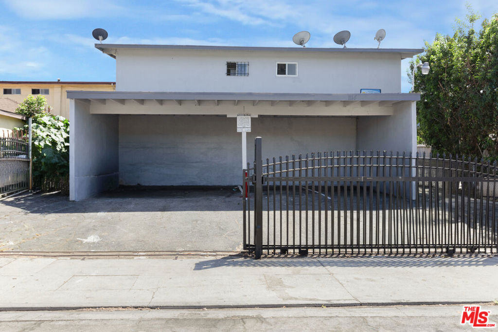main property photo 7