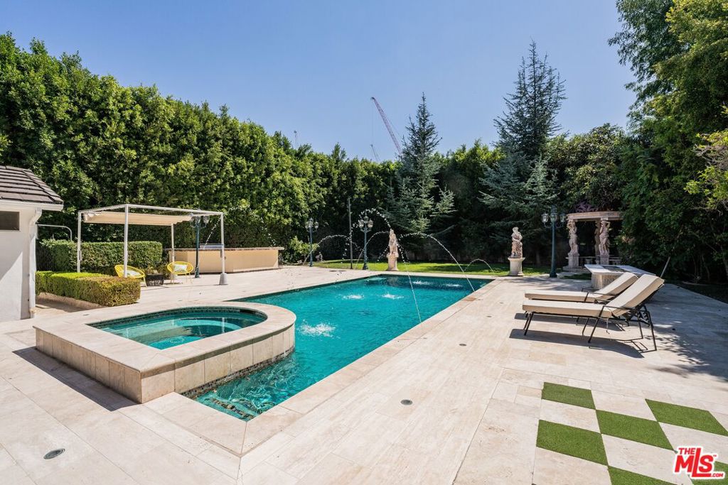 main property photo 47
