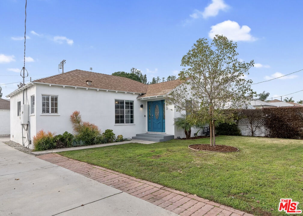 main property photo 8