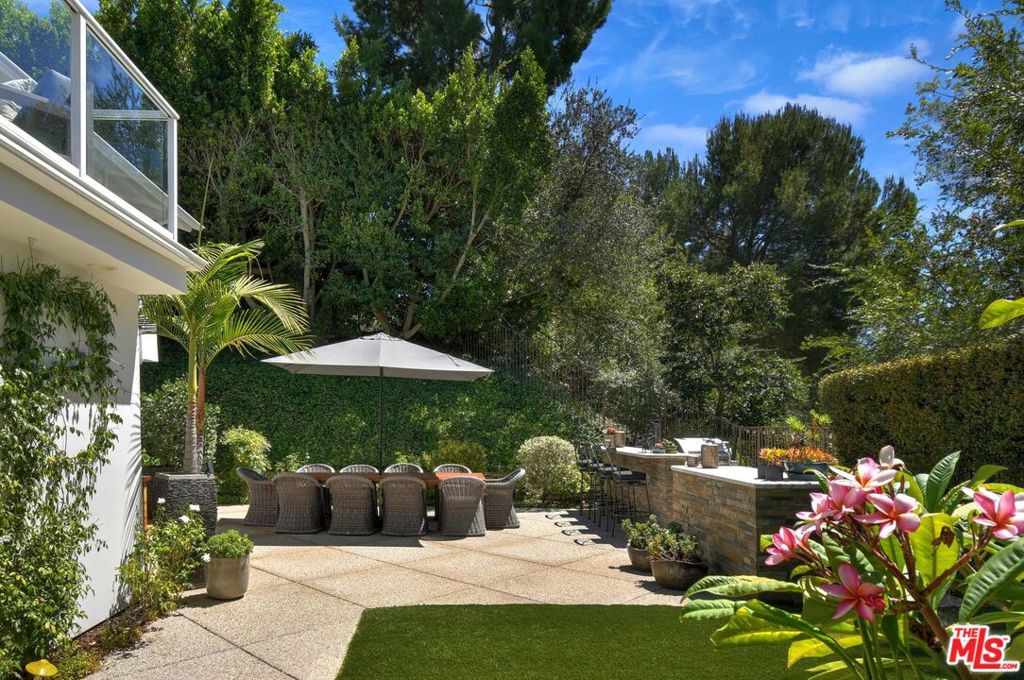 main property photo 70