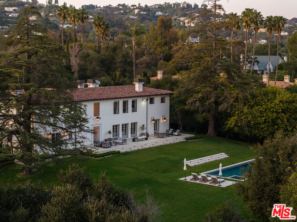 main property photo 51