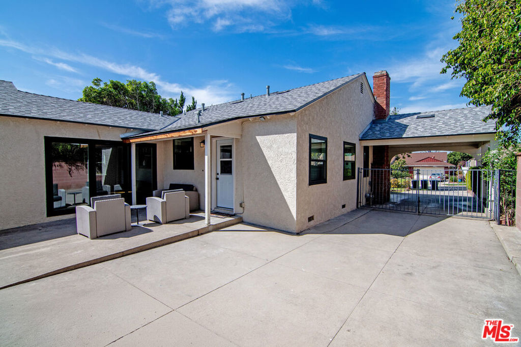main property photo 51