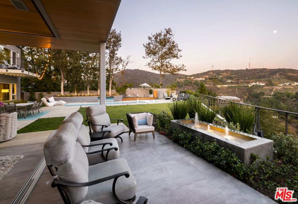 main property photo 54