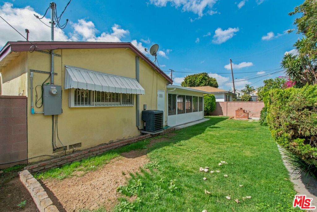 main property photo 32