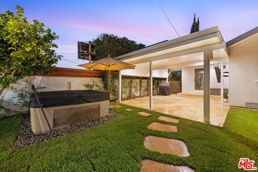 main property photo 49