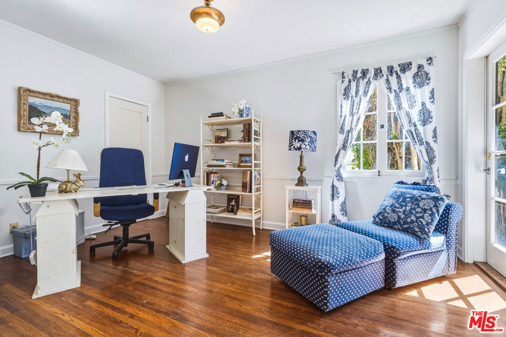 main property photo 26