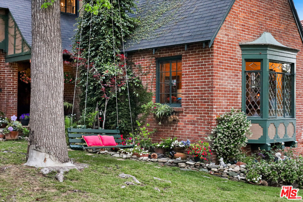 main property photo 66