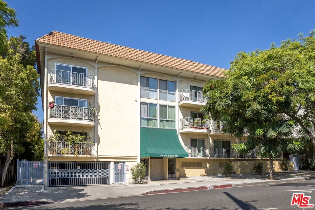 main property photo 25