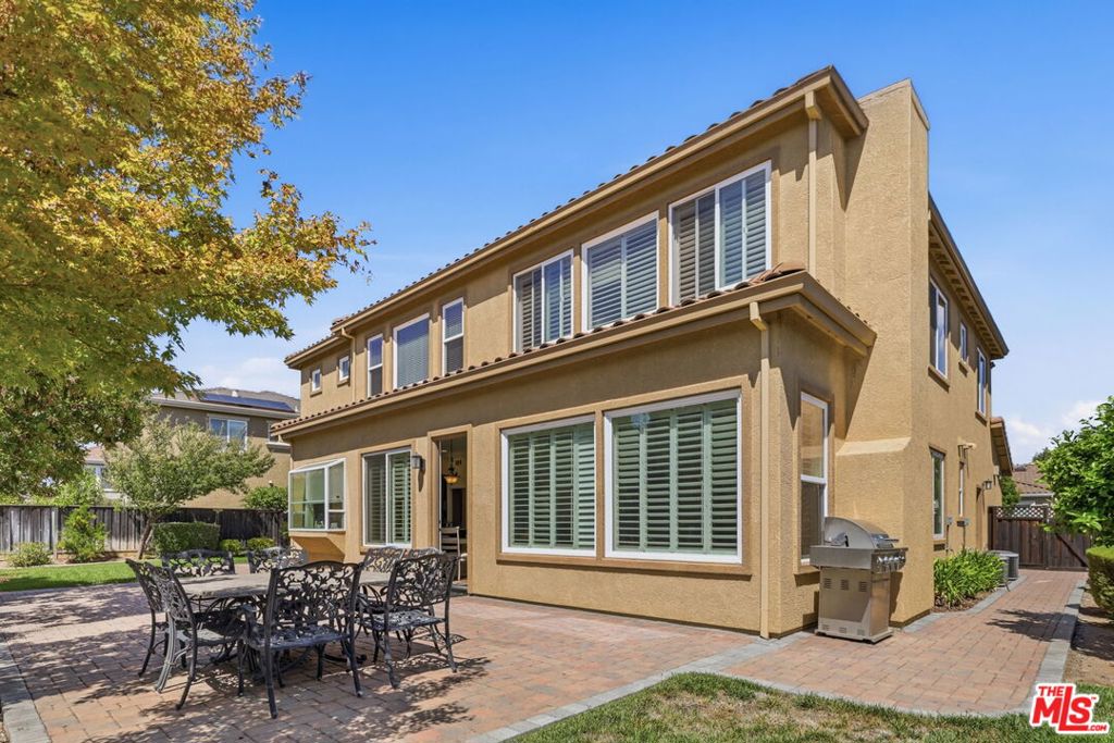 main property photo 50