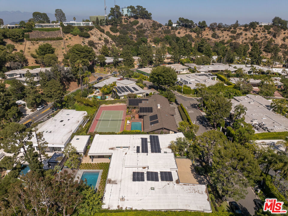 main property photo 43