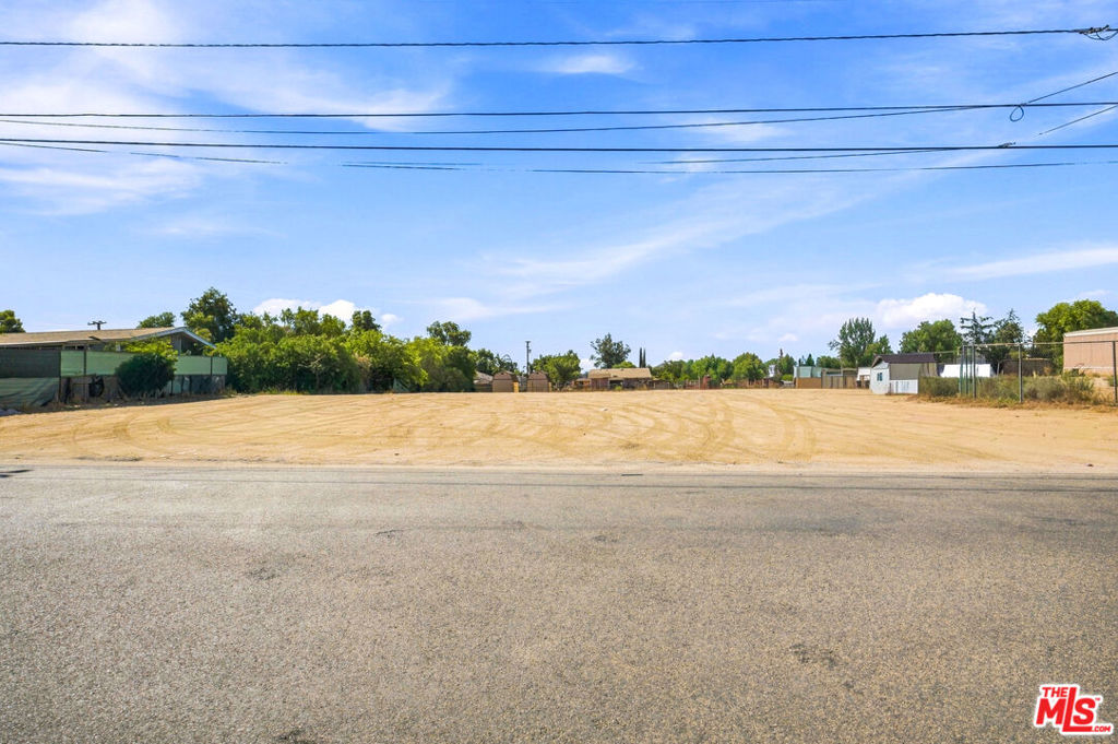 main property photo 3