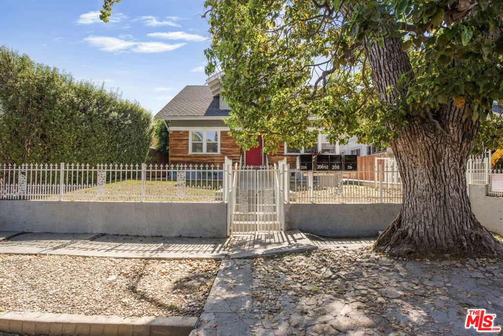 main property photo 1
