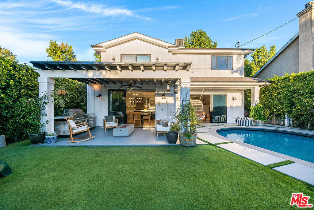 main property photo 44