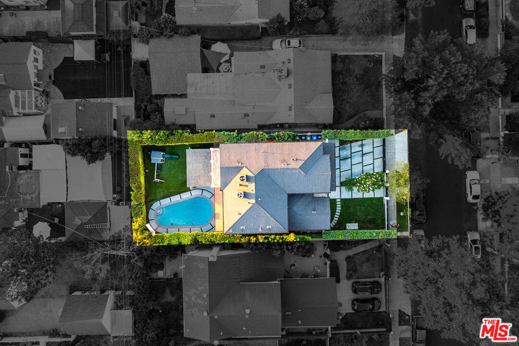 main property photo 54