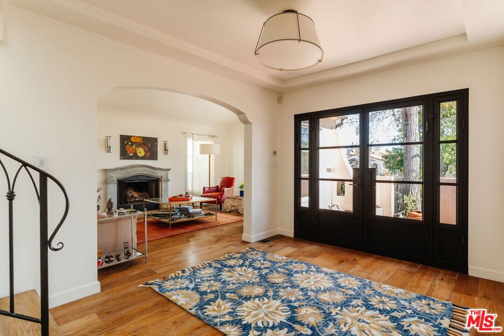 main property photo 16