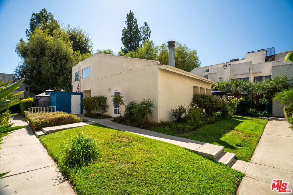 main property photo 42