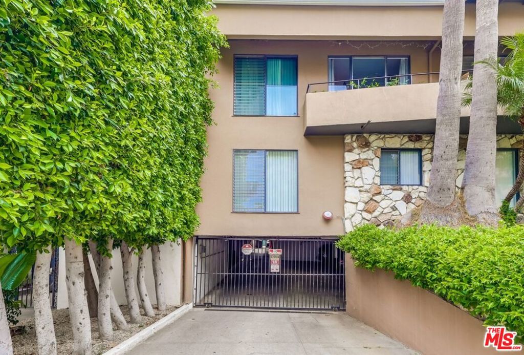 main property photo 57