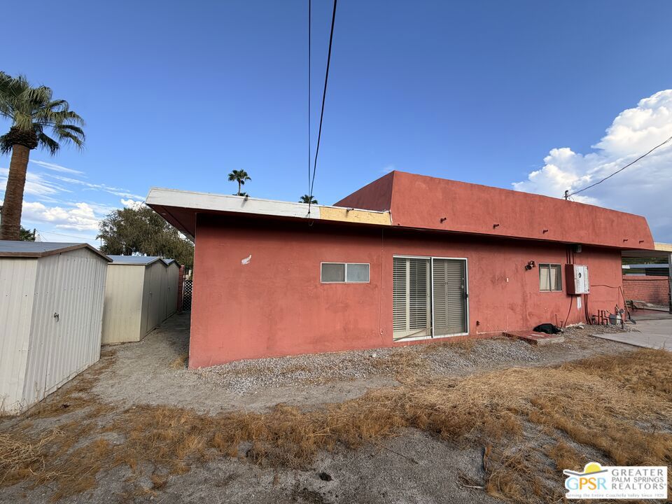 main property photo 40