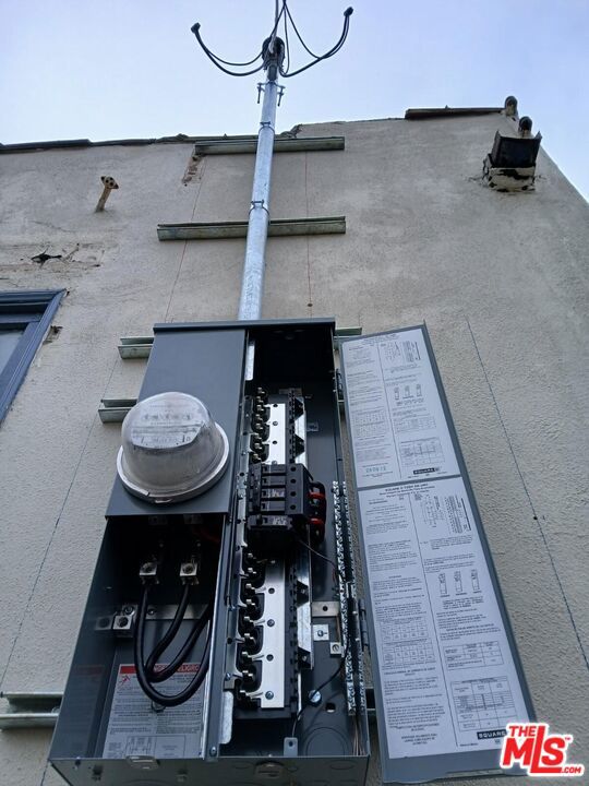 main property photo 7