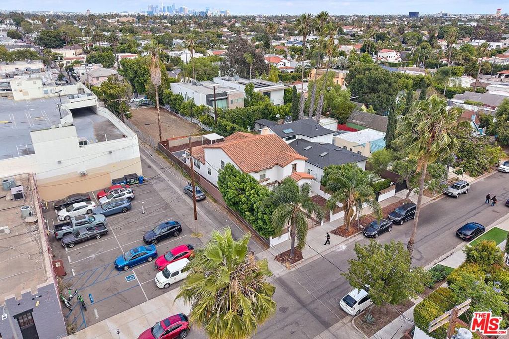 main property photo 66
