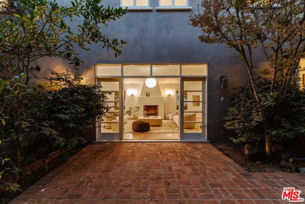 main property photo 59