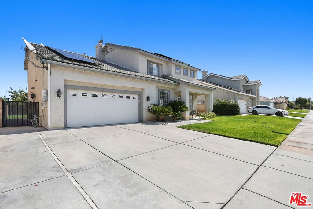 main property photo 2