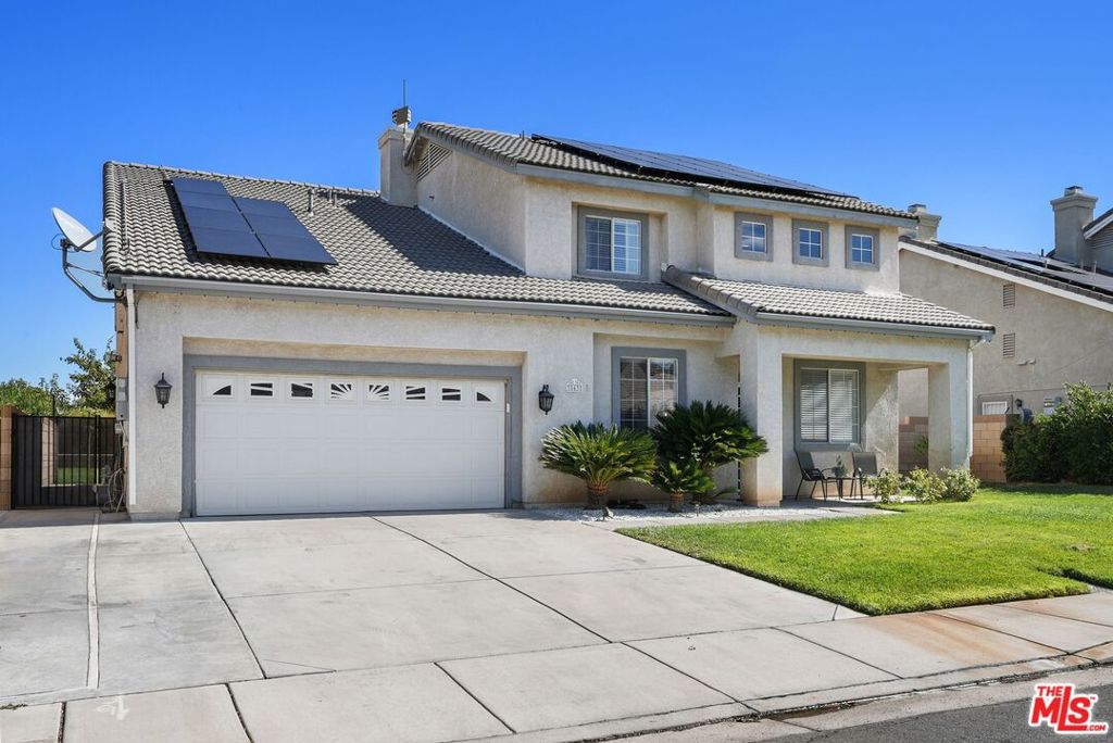 main property photo 3