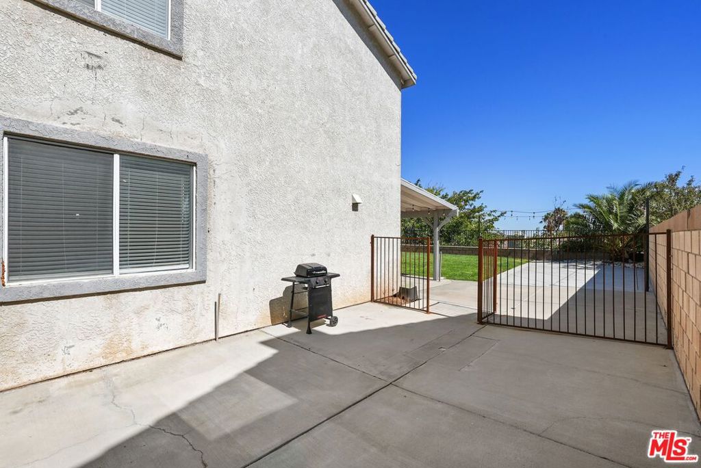 main property photo 49