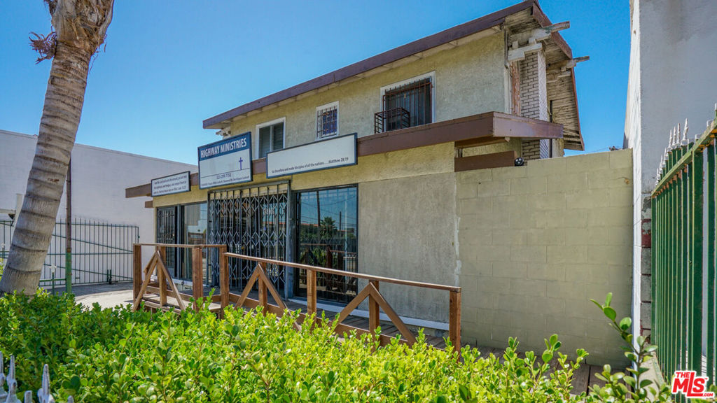 main property photo 2