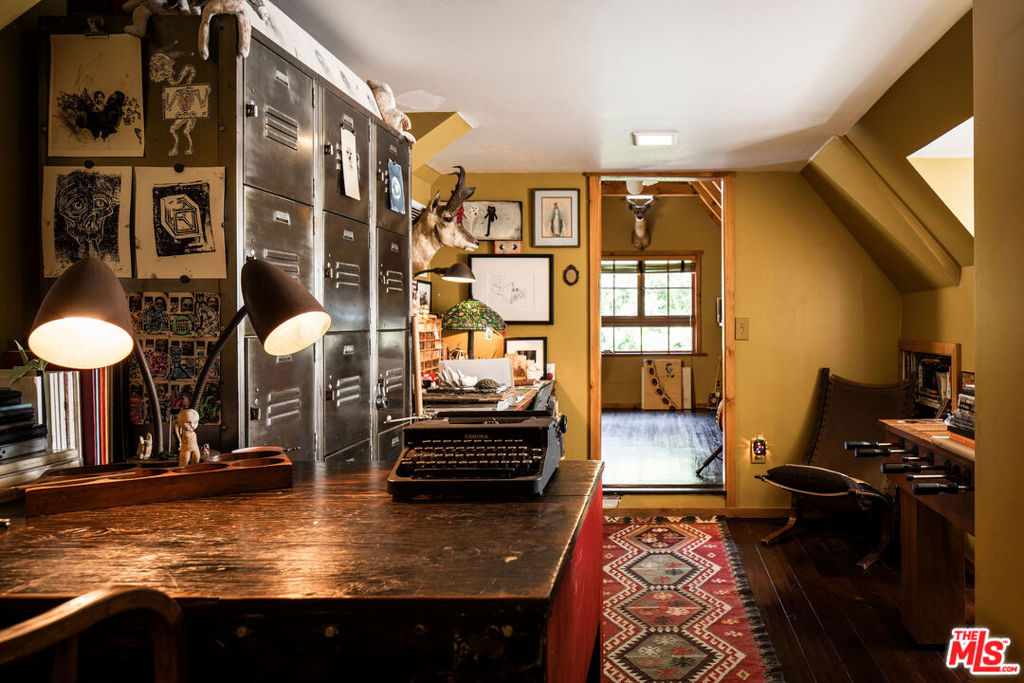 main property photo 21