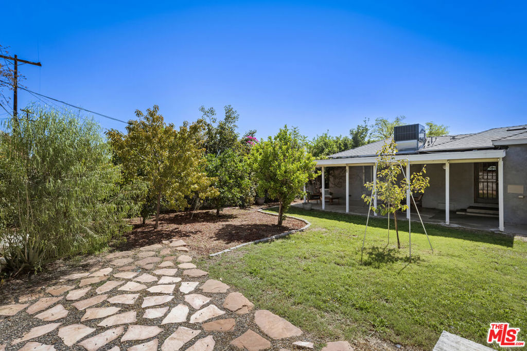 main property photo 27
