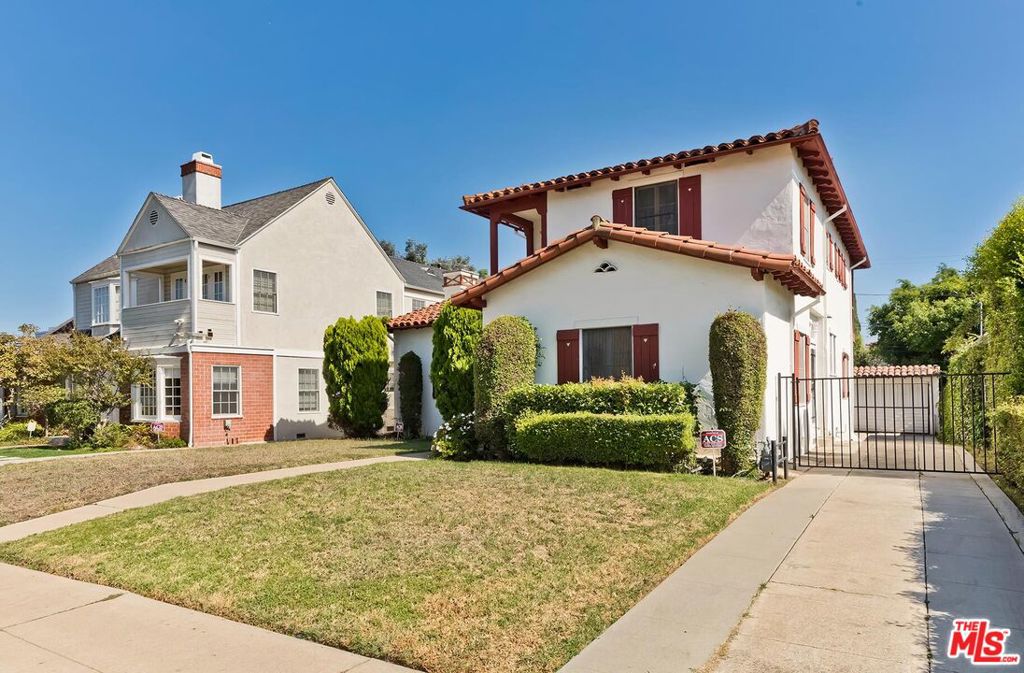 main property photo 38