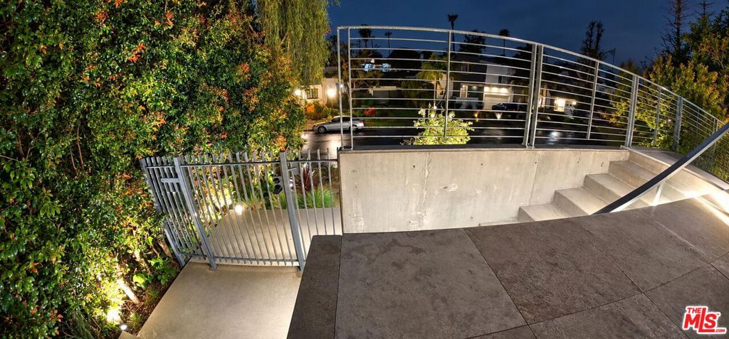 main property photo 57