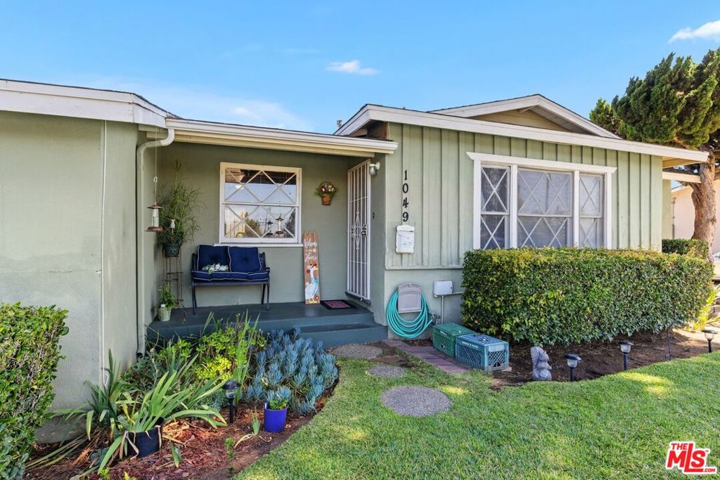 main property photo 21