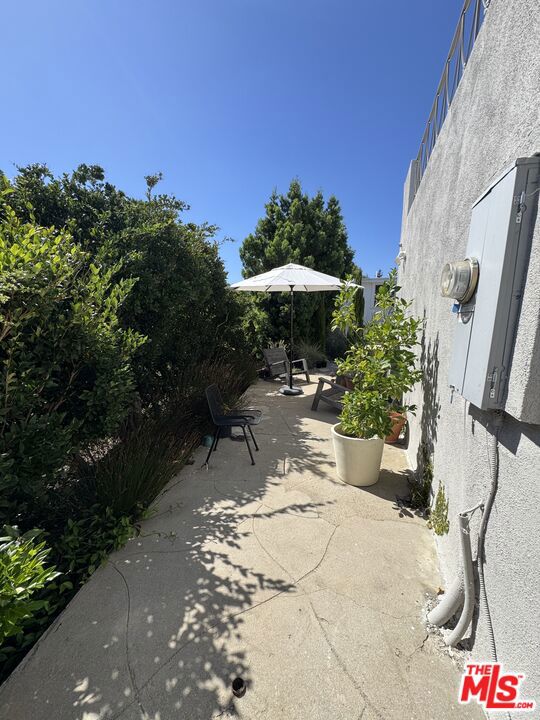 main property photo 52