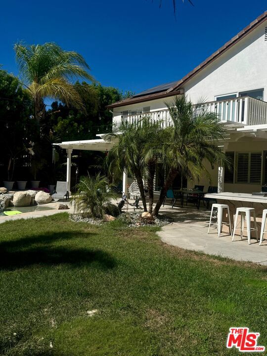 main property photo 28