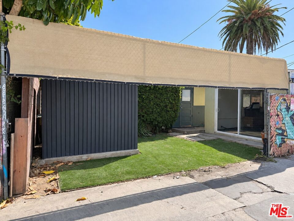 main property photo 38