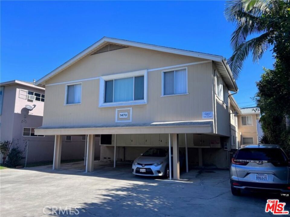 main property photo 11