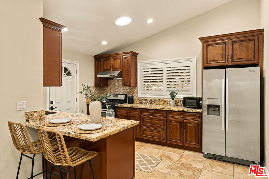 main property photo 51